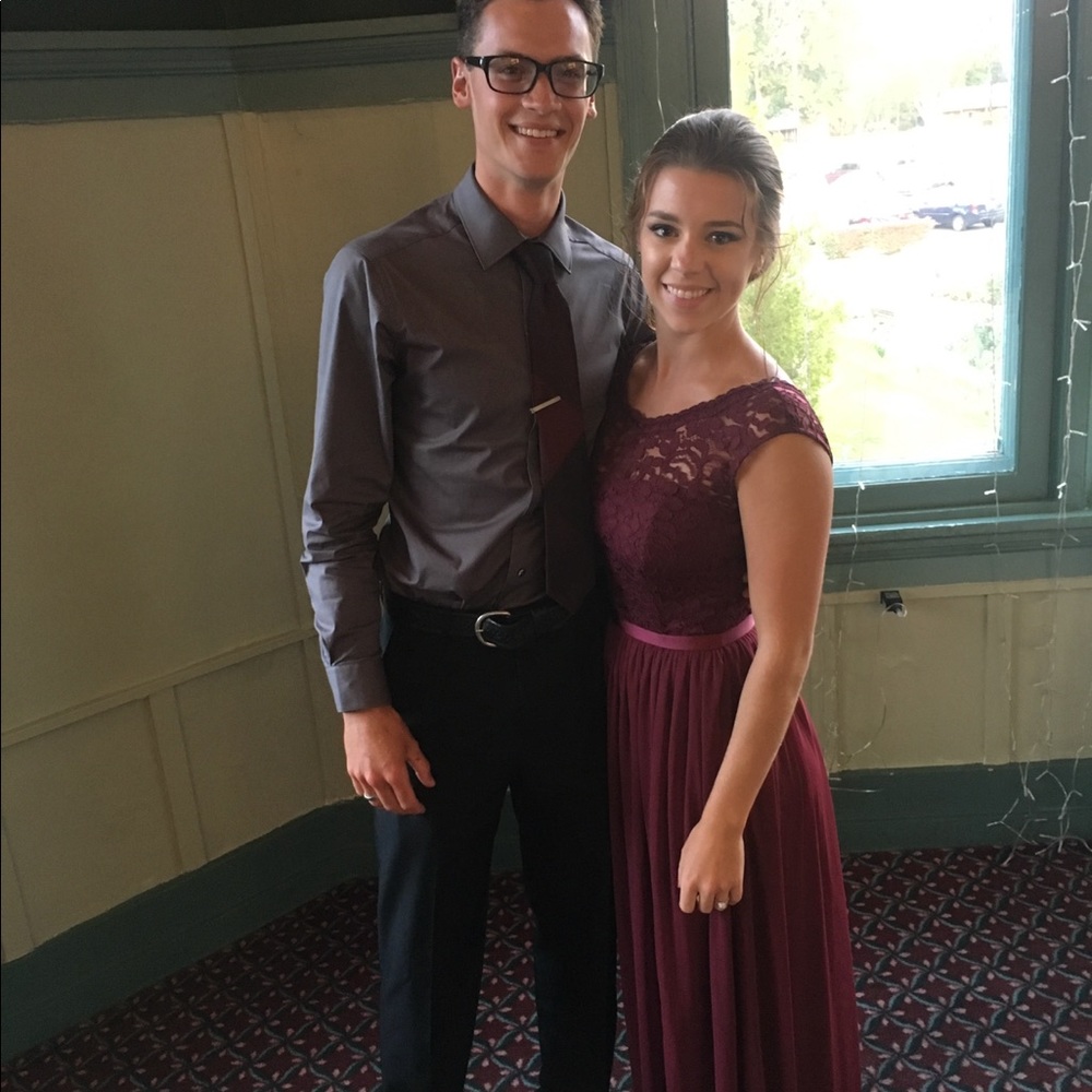 David’s bridal long maroon dress